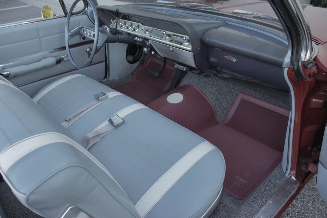 1961 Chevrolet Impala 3rd Gen - Image 13 of 31