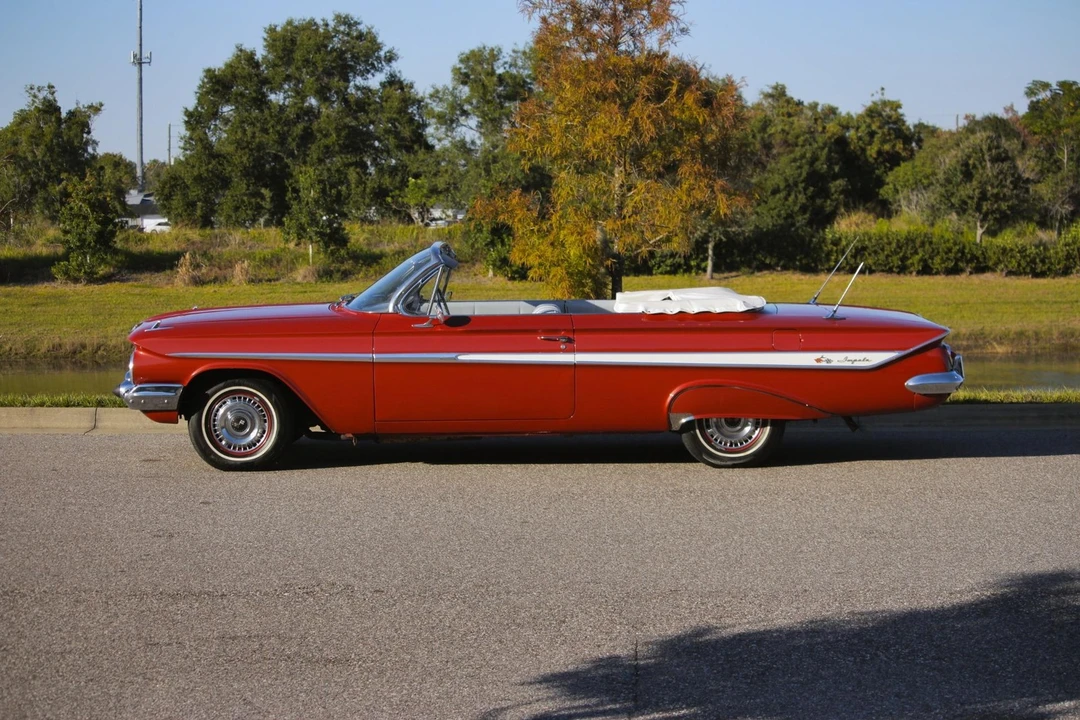 1961 Chevrolet Impala 3rd Gen - Image 2 of 31