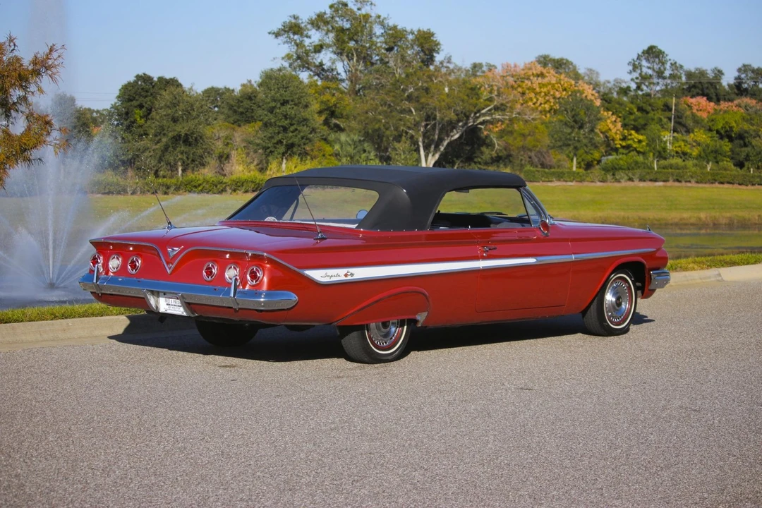 1961 Chevrolet Impala 3rd Gen - Image 25 of 31