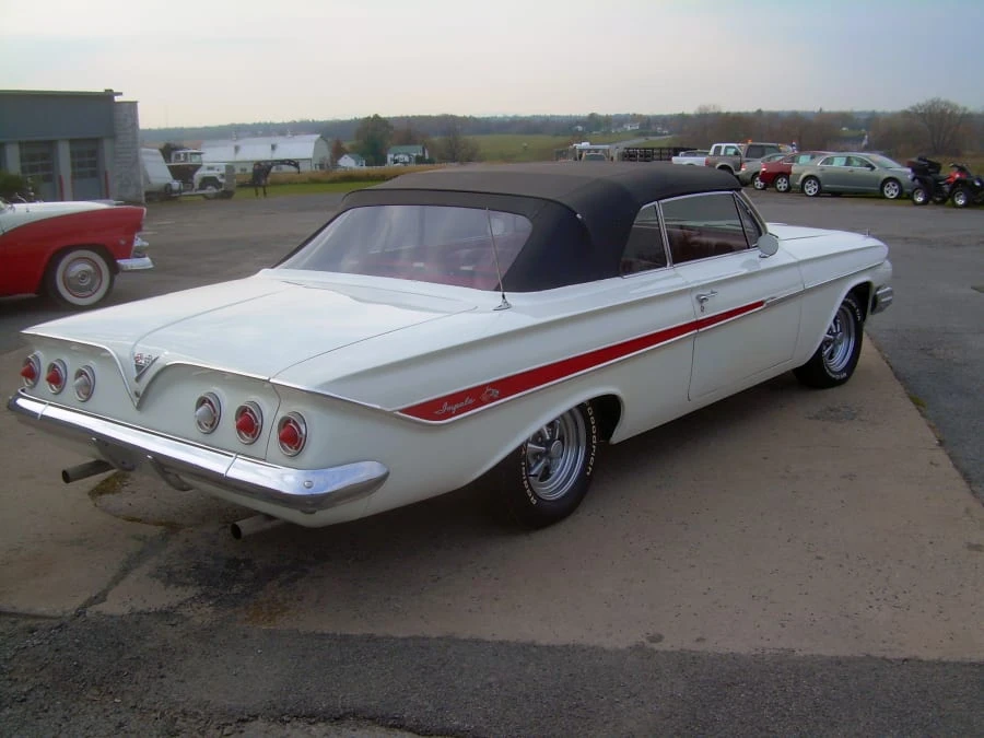 1961 Chevrolet Impala 3rd Gen - Image 2 of 7