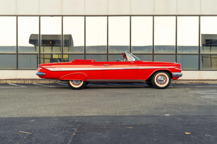 1961 Chevrolet Impala 3rd Gen - Image 2 of 22