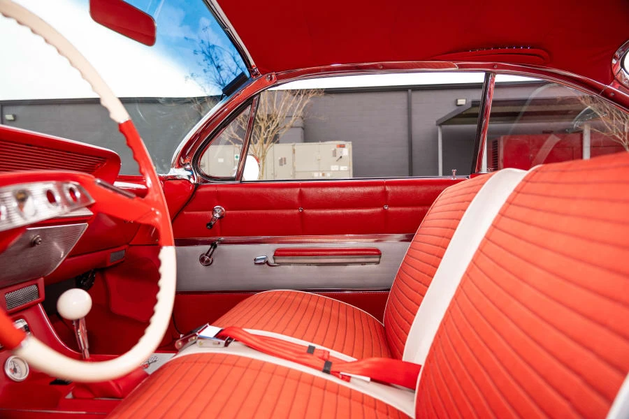 1961 Chevrolet Impala 3rd Gen - Image 24 of 31