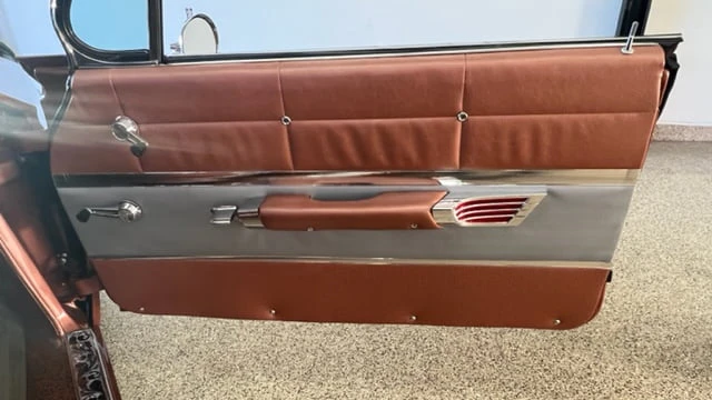 1961 Chevrolet Impala 3rd Gen - Image 17 of 29