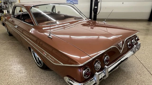1961 Chevrolet Impala 3rd Gen - Image 28 of 29