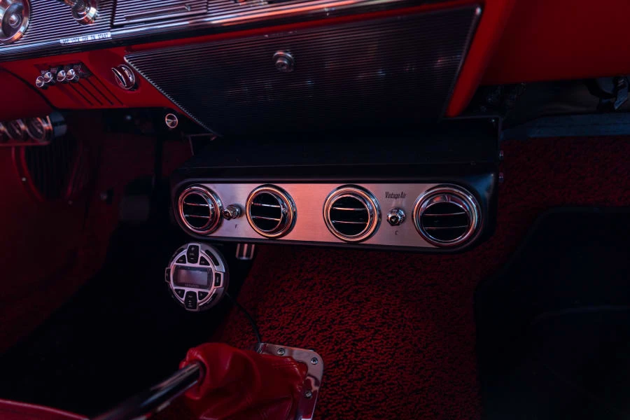 1961 Chevrolet Impala 3rd Gen - Image 30 of 31