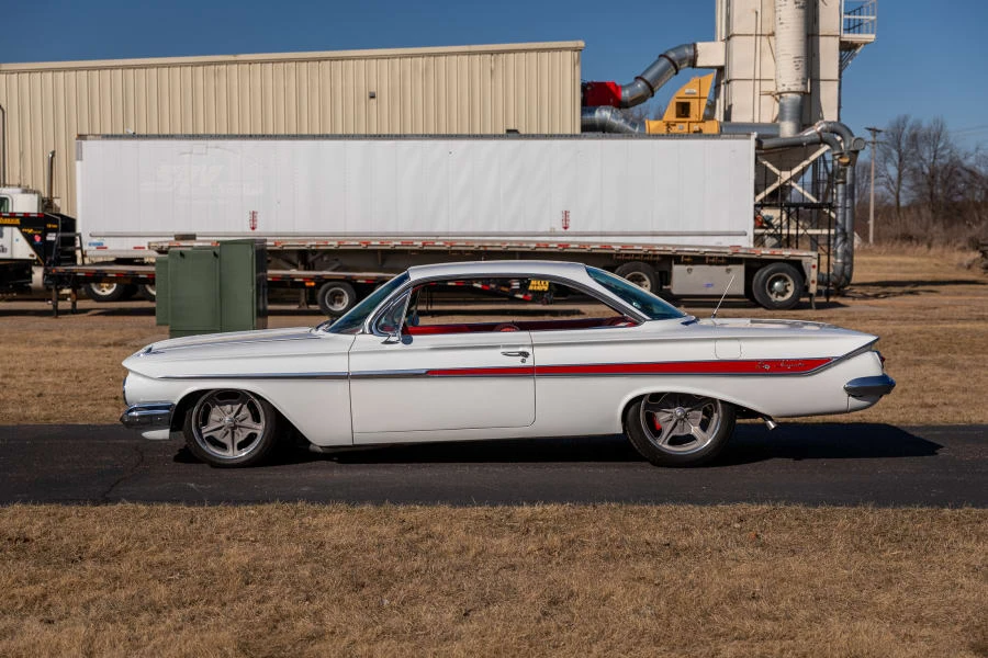1961 Chevrolet Impala 3rd Gen - Image 14 of 31