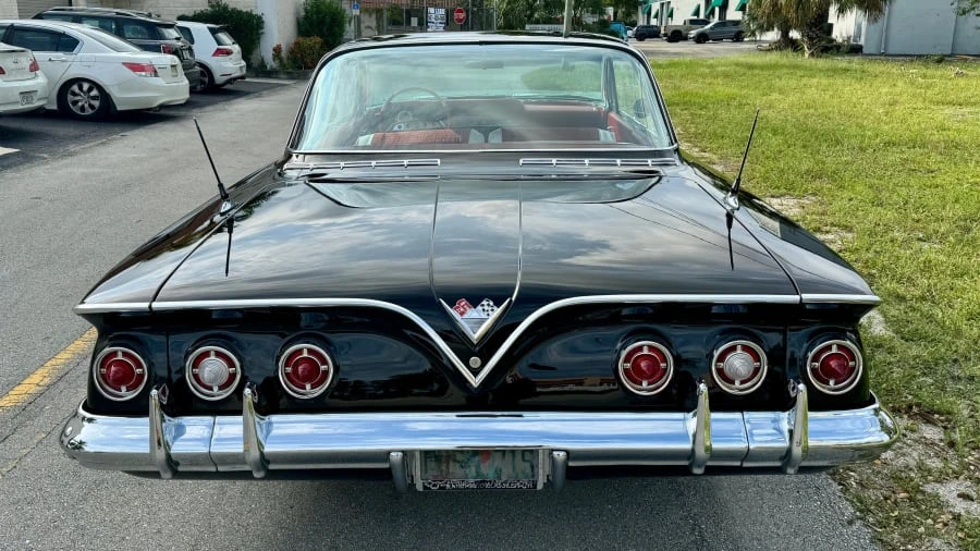 1961 Chevrolet Impala 3rd Gen - Image 7 of 28