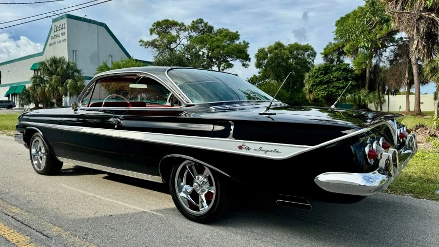1961 Chevrolet Impala 3rd Gen - Image 3 of 28