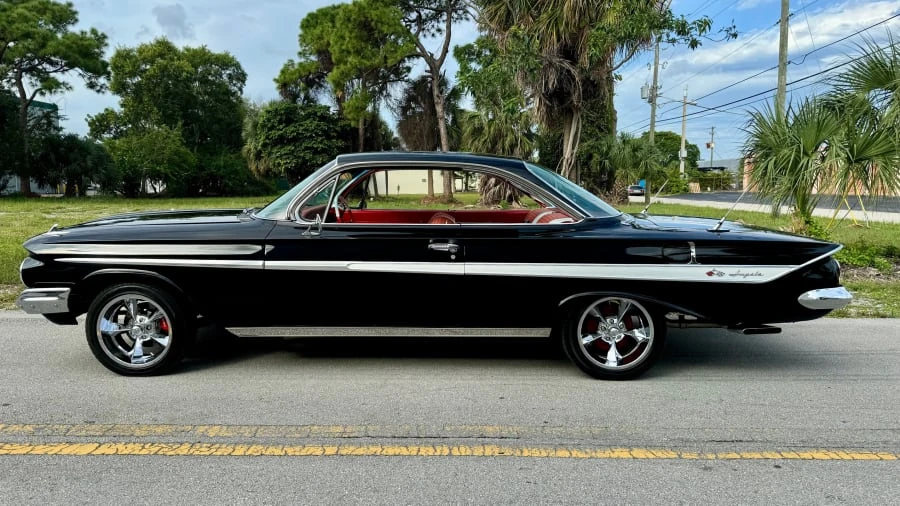 1961 Chevrolet Impala 3rd Gen - Image 6 of 28