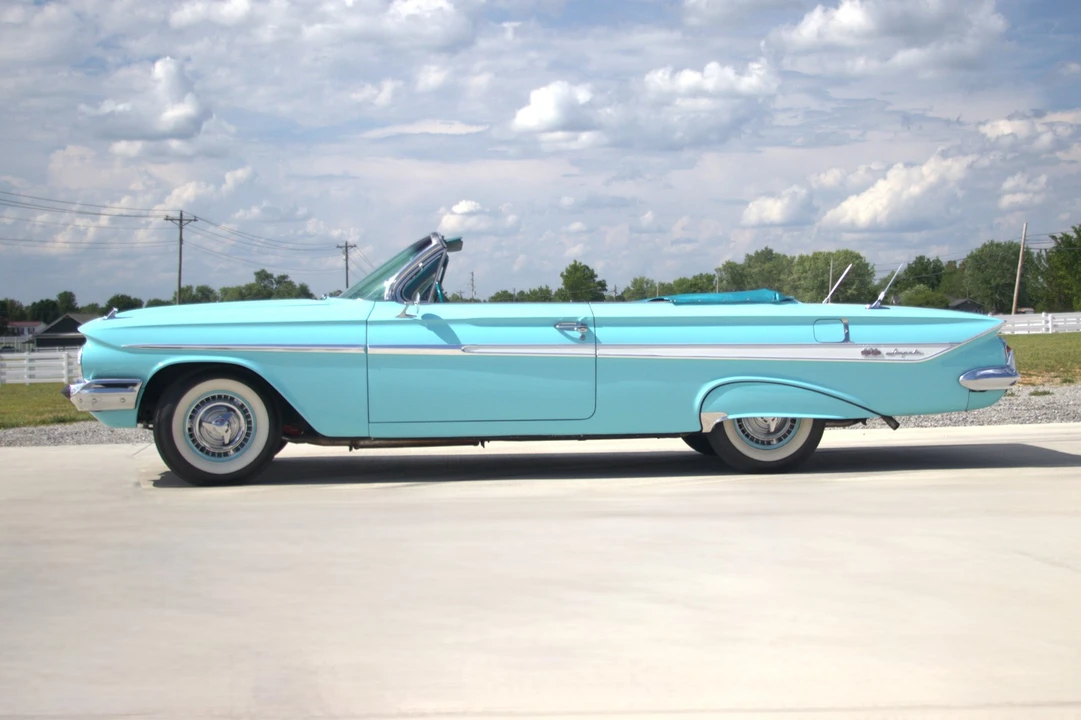 1961 Chevrolet Impala SS 3rd Gen - Image 8 of 31