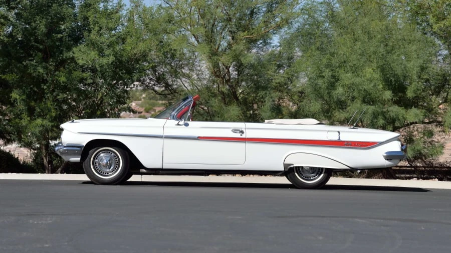 1961 Chevrolet Impala 3rd Gen - Image 2 of 12