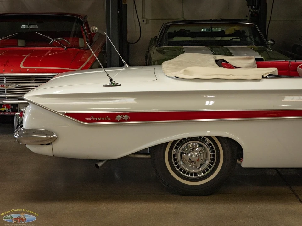 1961 Chevrolet Impala 3rd Gen - Image 2 of 21