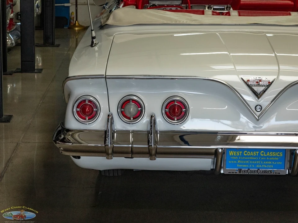 1961 Chevrolet Impala 3rd Gen - Image 19 of 21