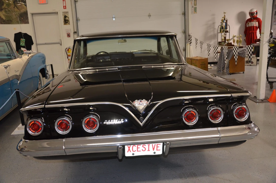 1961 Chevrolet Impala 3rd Gen - Image 22 of 31