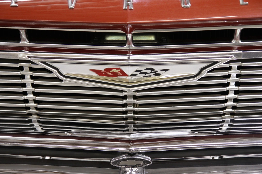 1961 Chevrolet Impala 3rd Gen - Image 13 of 16
