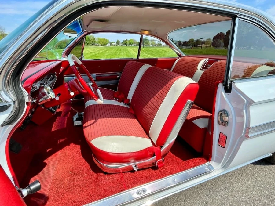 1961 Chevrolet Impala 3rd Gen - Image 15 of 20