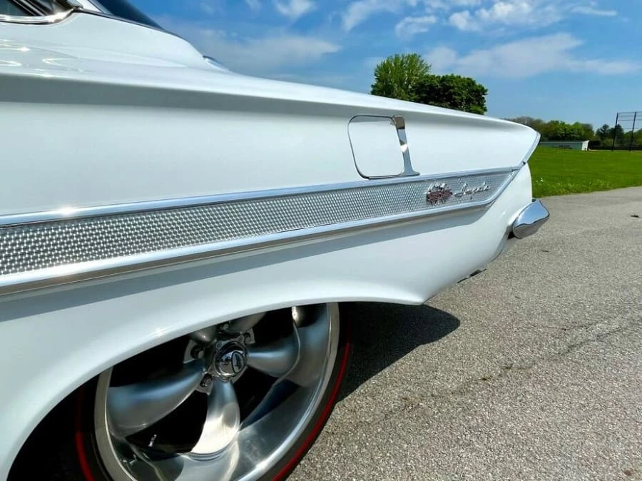 1961 Chevrolet Impala 3rd Gen - Image 10 of 20