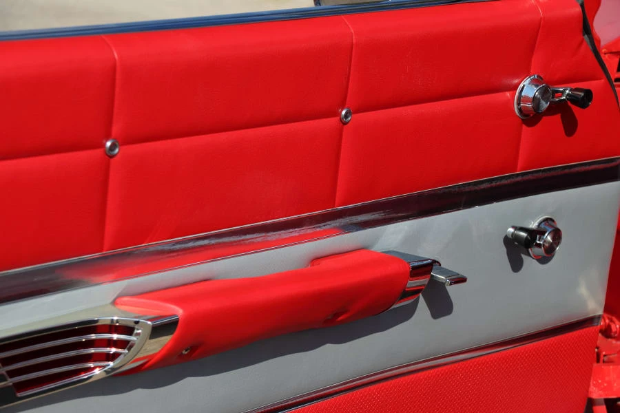 1961 Chevrolet Impala 3rd Gen - Image 25 of 31