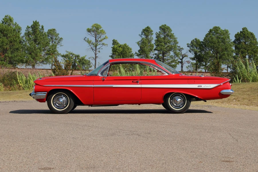 1961 Chevrolet Impala 3rd Gen - Image 11 of 31