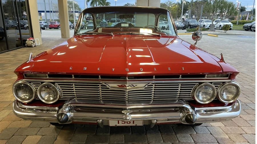 1961 Chevrolet Impala 3rd Gen - Image 8 of 19