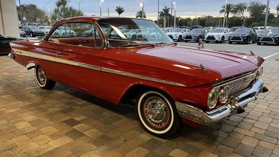 1961 Chevrolet Impala 3rd Gen - Image 13 of 19