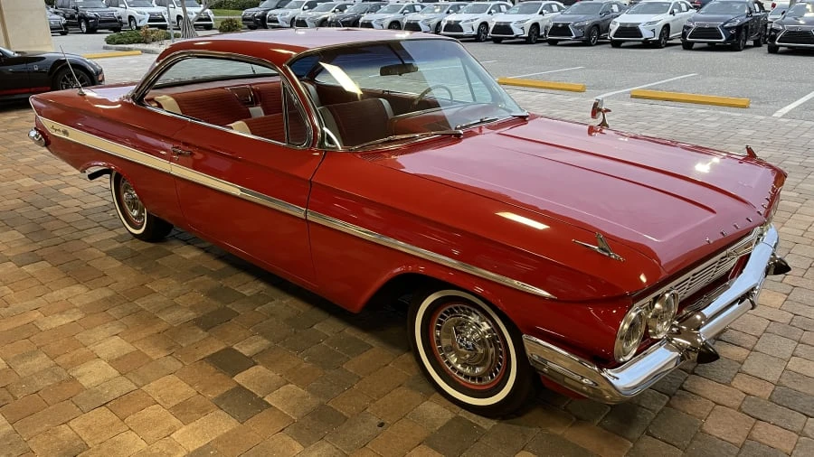 1961 Chevrolet Impala 3rd Gen - Image 14 of 19