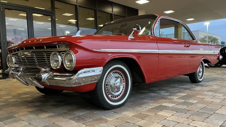 1961 Chevrolet Impala 3rd Gen - Image 18 of 19