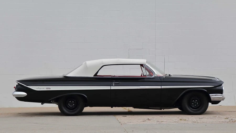 1961 Chevrolet Impala 3rd Gen - Image 2 of 12