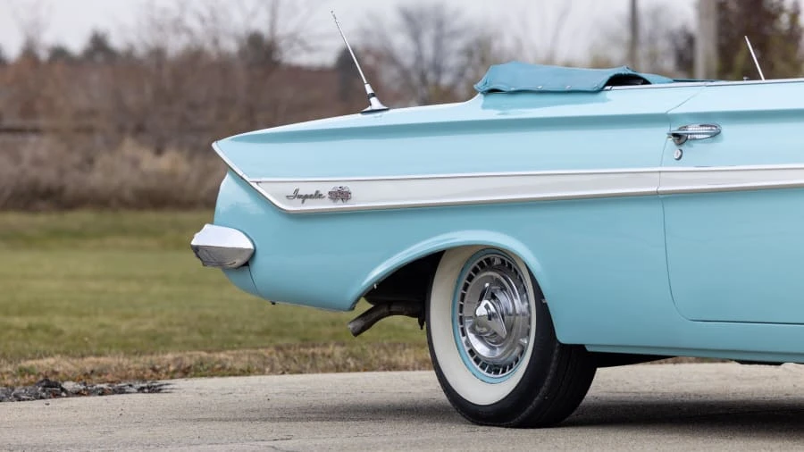 1961 Chevrolet Impala SS 3rd Gen - Image 29 of 31