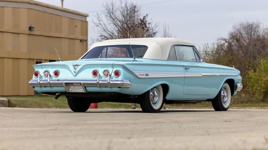 1961 Chevrolet Impala SS 3rd Gen - Image 8 of 31