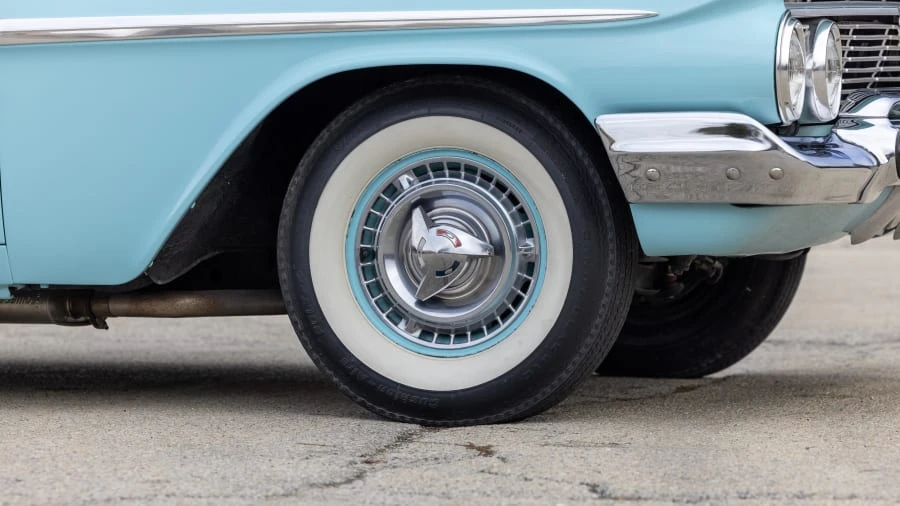 1961 Chevrolet Impala SS 3rd Gen - Image 19 of 31