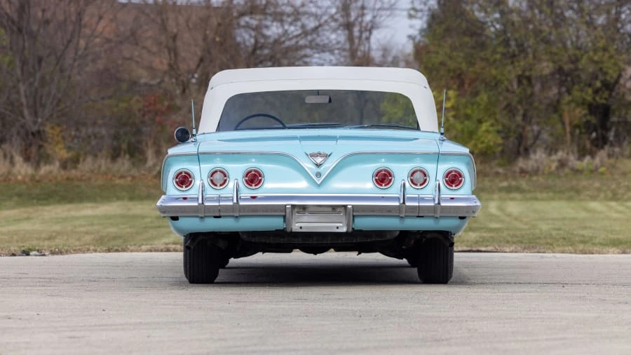 1961 Chevrolet Impala SS 3rd Gen - Image 5 of 31