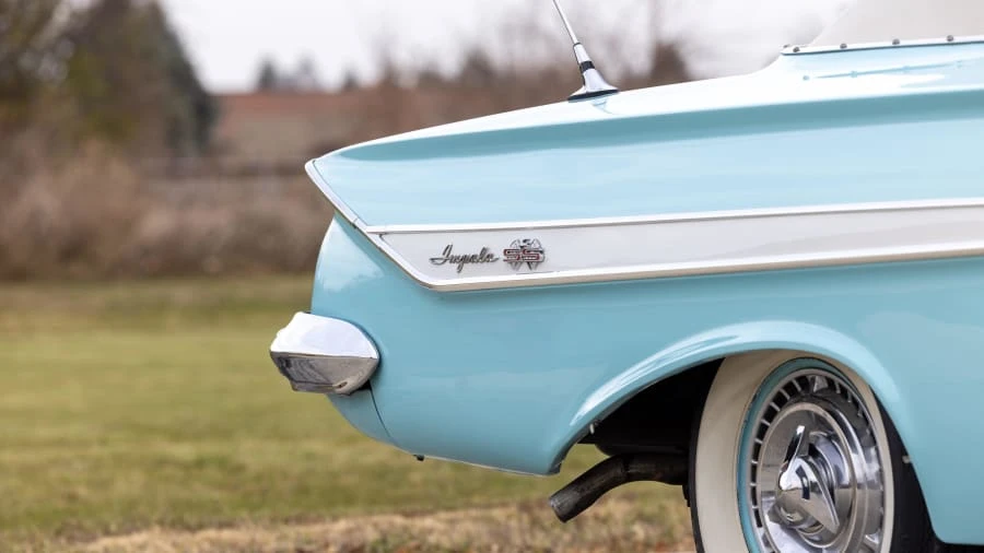 1961 Chevrolet Impala SS 3rd Gen - Image 28 of 31