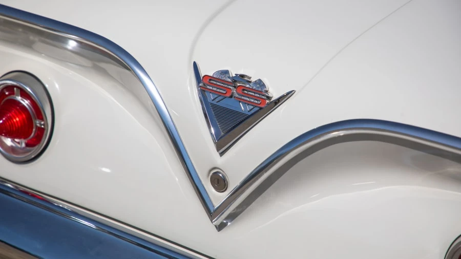 1961 Chevrolet Impala 3rd Gen - Image 11 of 12