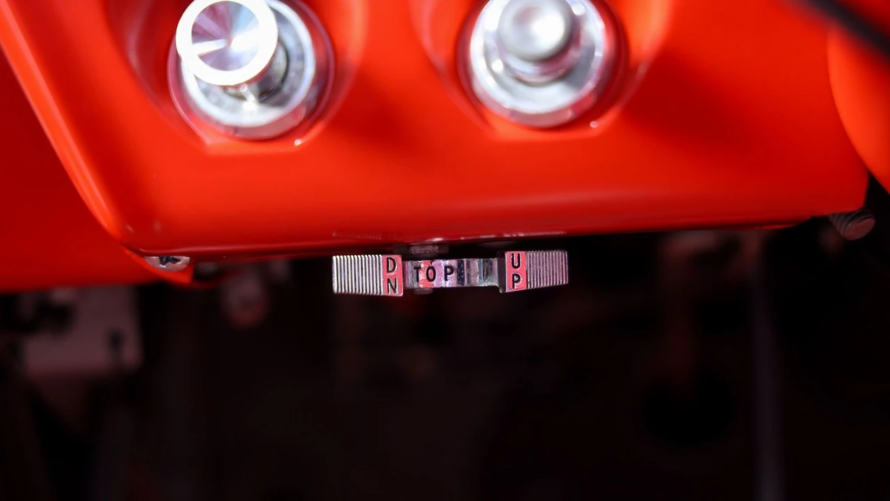 1961 Chevrolet Impala SS 3rd Gen - Image 25 of 31