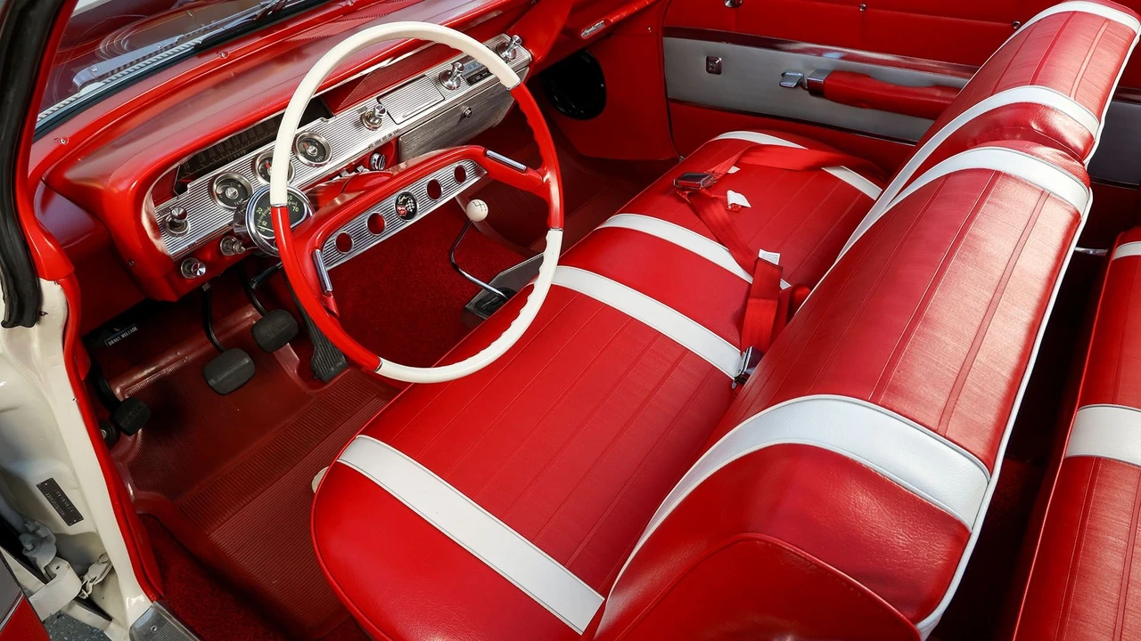 1961 Chevrolet Impala SS 3rd Gen - Image 10 of 31