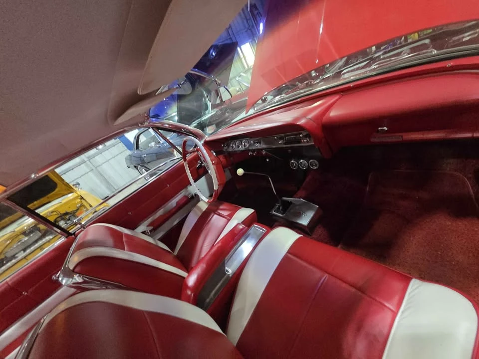1961 Chevrolet Impala SS 3rd Gen - Image 5 of 20