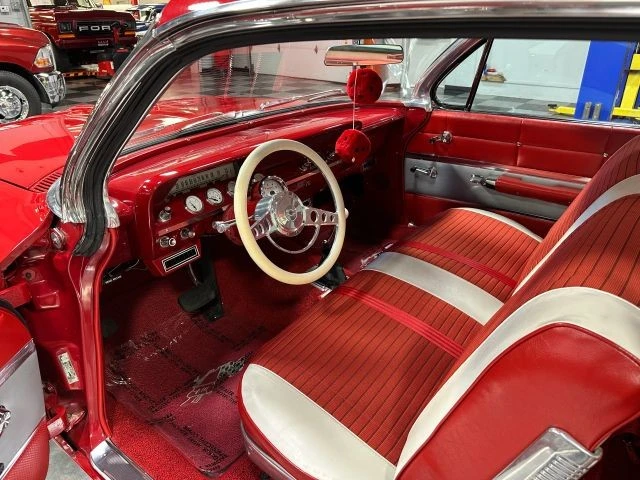 1961 Chevrolet Impala 2nd Gen - Image 11 of 12