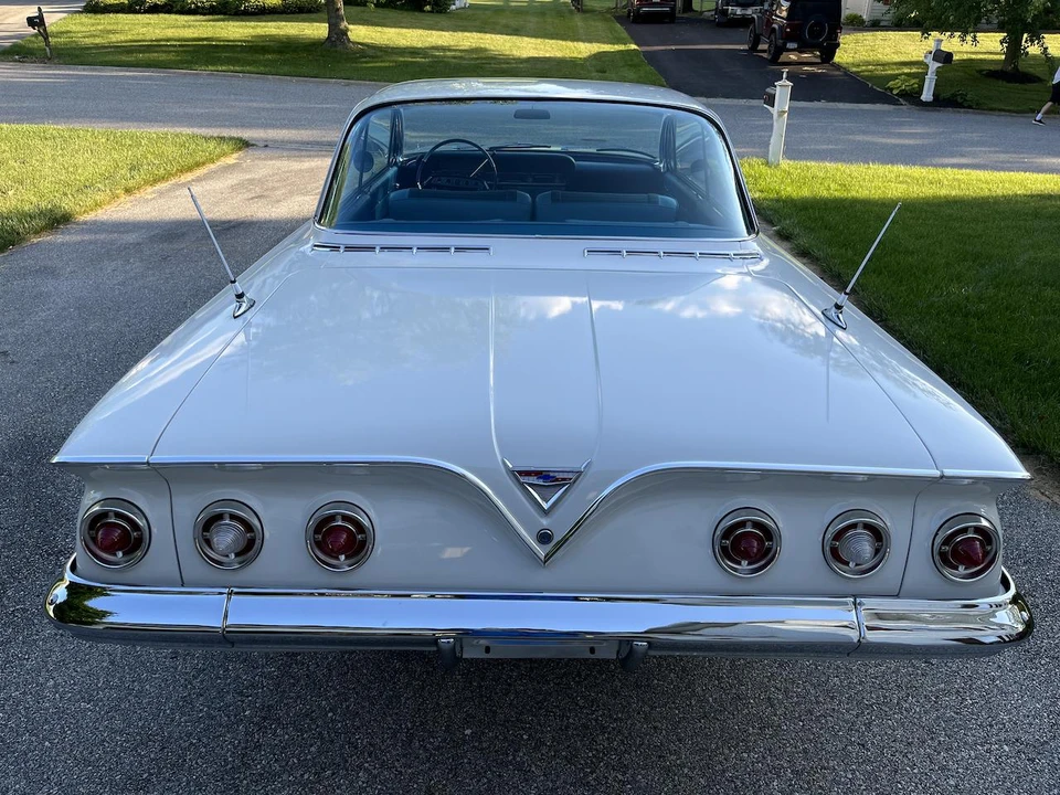 1961 Chevrolet Impala 3rd Gen - Image 6 of 31