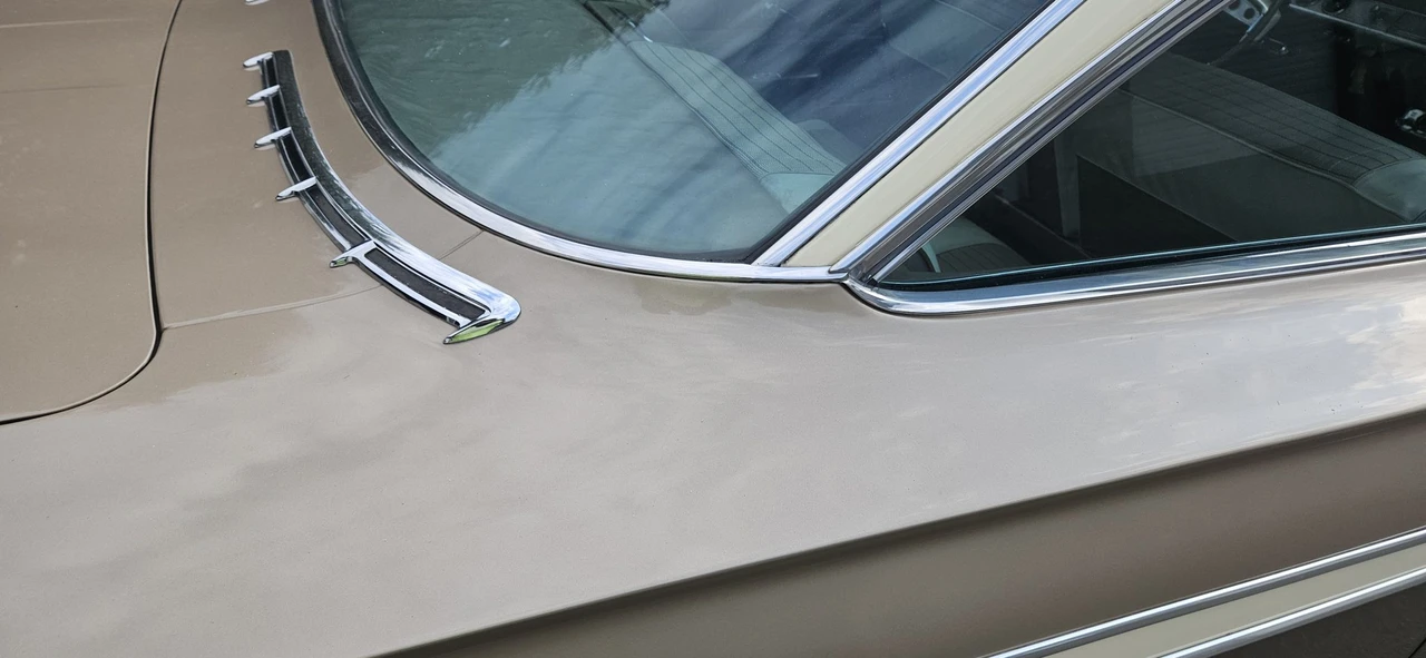 1961 Chevrolet Impala 3rd Gen - Image 27 of 31