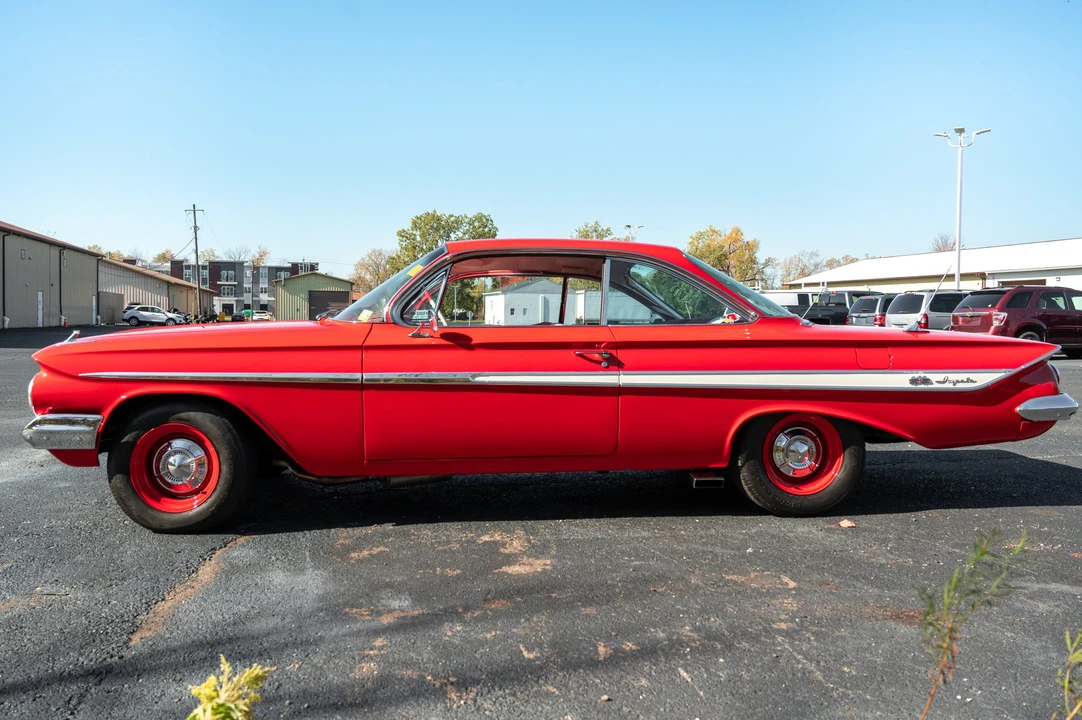 1961 Chevrolet Impala 3rd Gen - Image 2 of 31