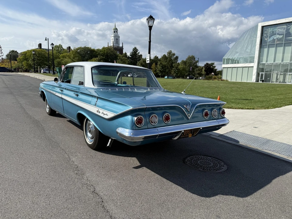1961 Chevrolet Impala 3rd Gen - Image 4 of 31