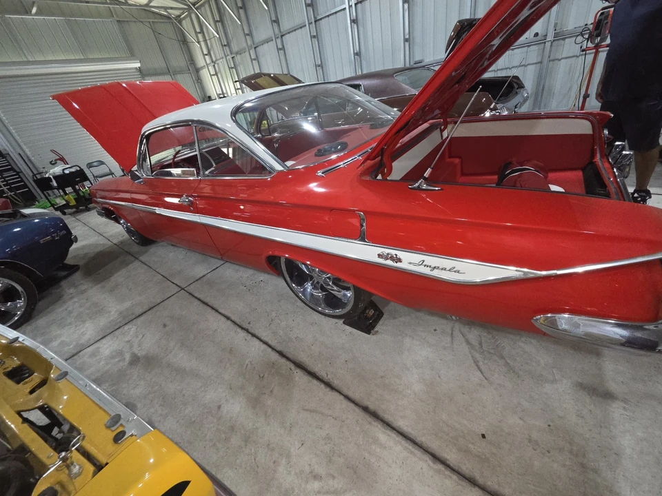 1961 Chevrolet Impala 3rd Gen - Image 7 of 25