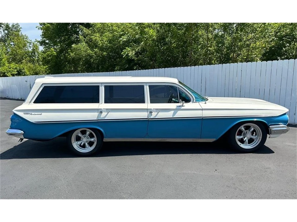1961 Chevrolet Nomad - Image 12 of 18