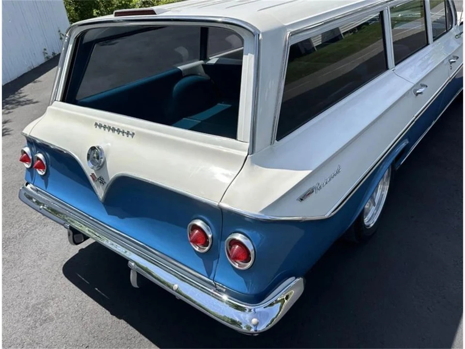1961 Chevrolet Nomad - Image 11 of 18