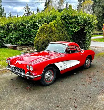 1961 Chevrolet Corvette Convertible