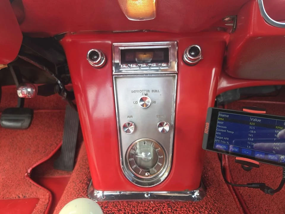 1961 Chevrolet Corvette C1 - Image 15 of 17
