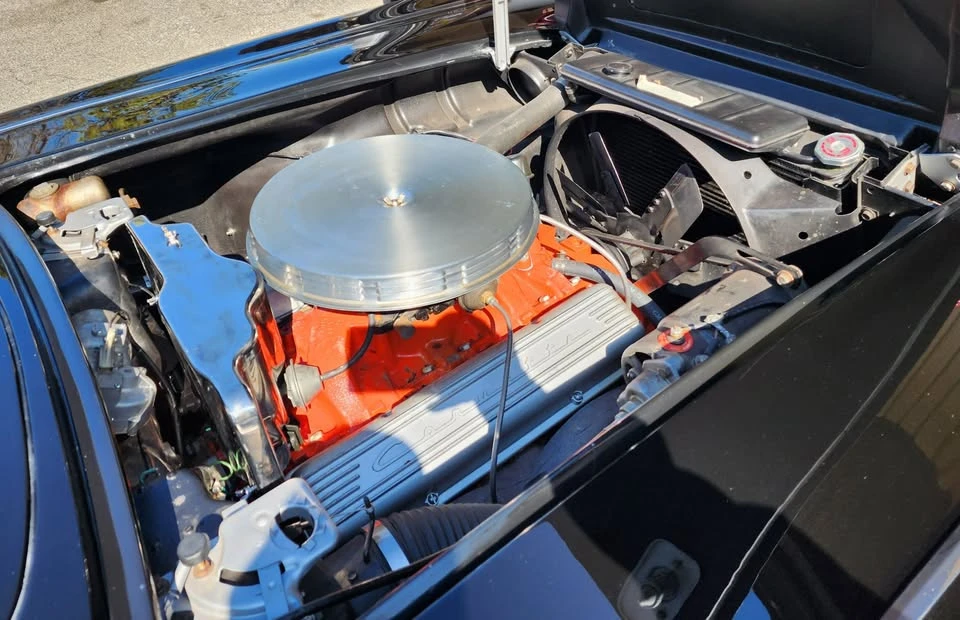 1961 Chevrolet Corvette C1 - Image 18 of 19