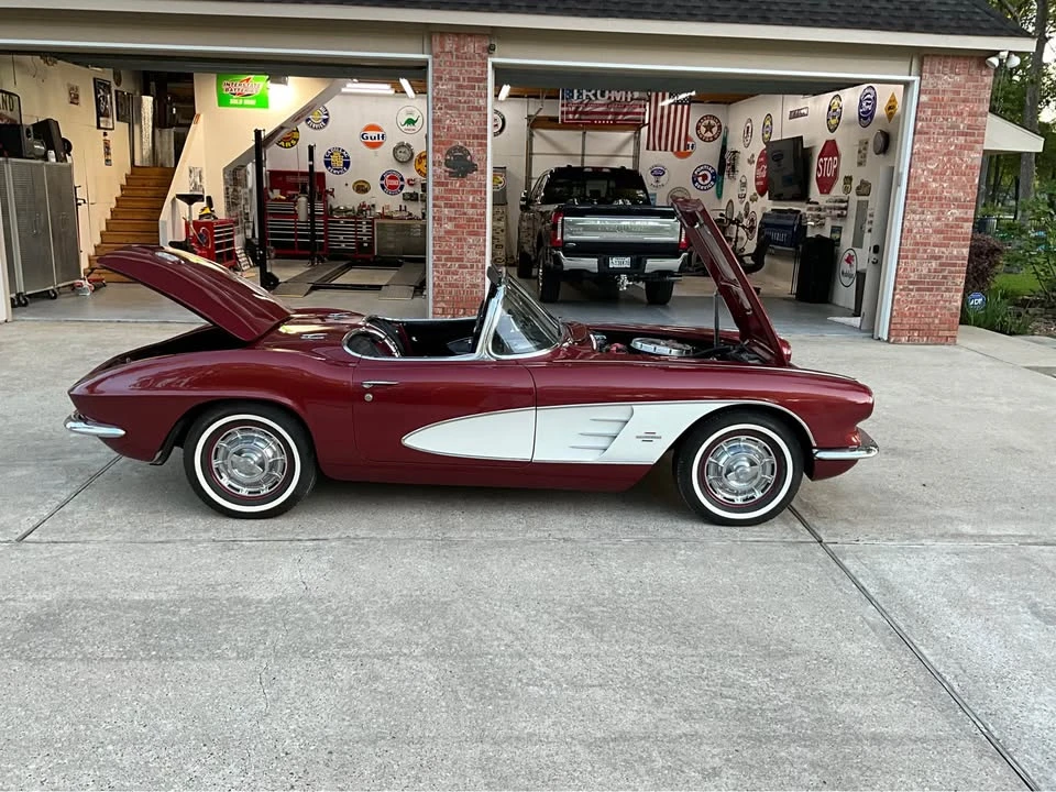 1961 Chevrolet Corvette C1 - Image 10 of 20