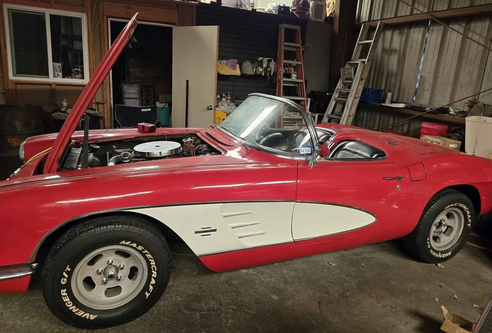 1961 Chevrolet Corvette C1 - Image 6 of 8